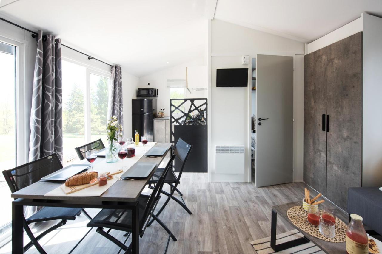 Camping Paris Beau Village Villiers-sur-Orge Esterno foto