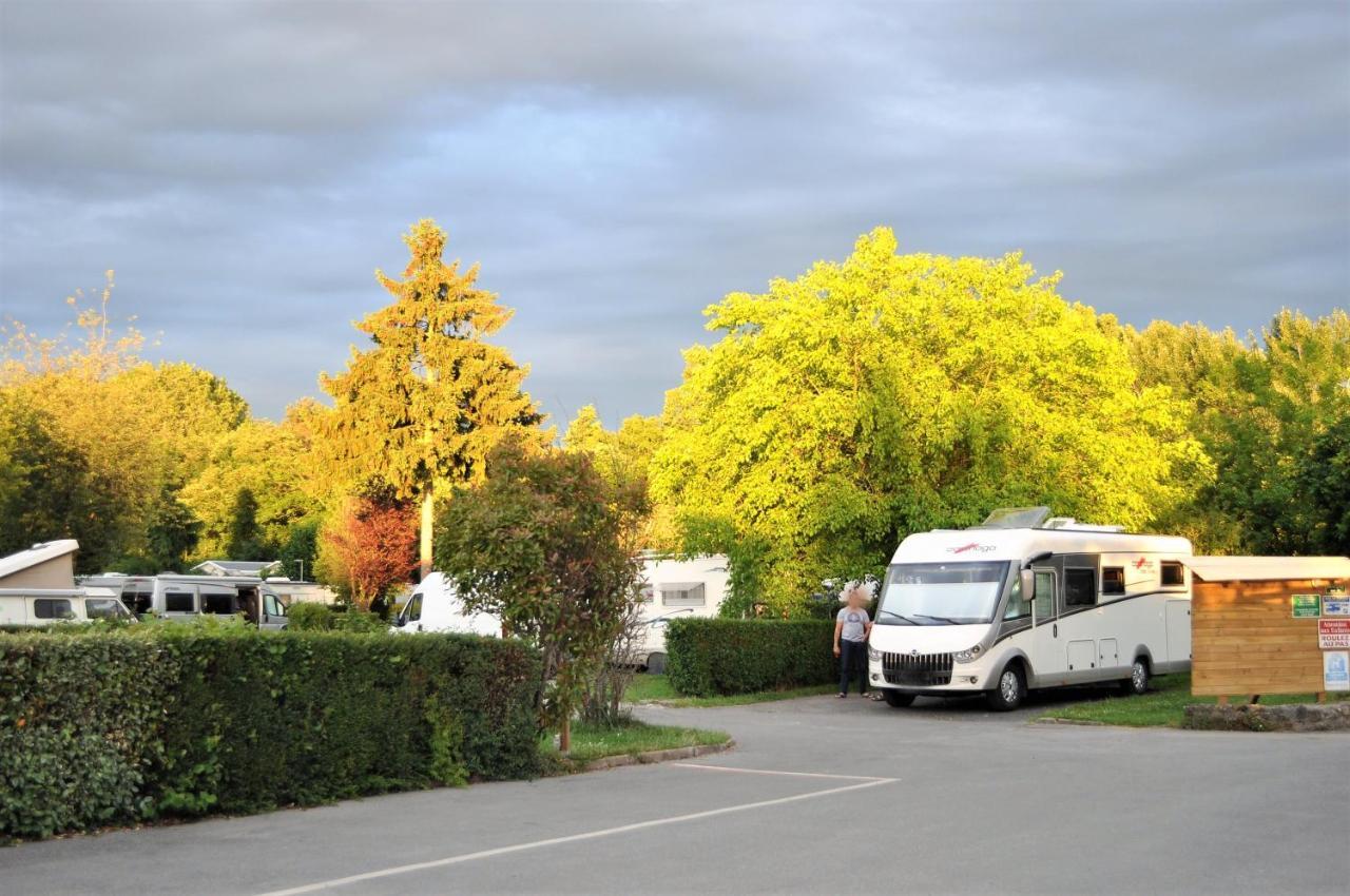 Camping Paris Beau Village Villiers-sur-Orge Esterno foto