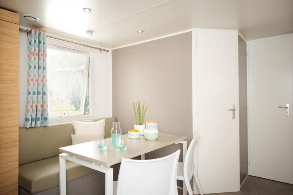 Camping Paris Beau Village Villiers-sur-Orge Esterno foto